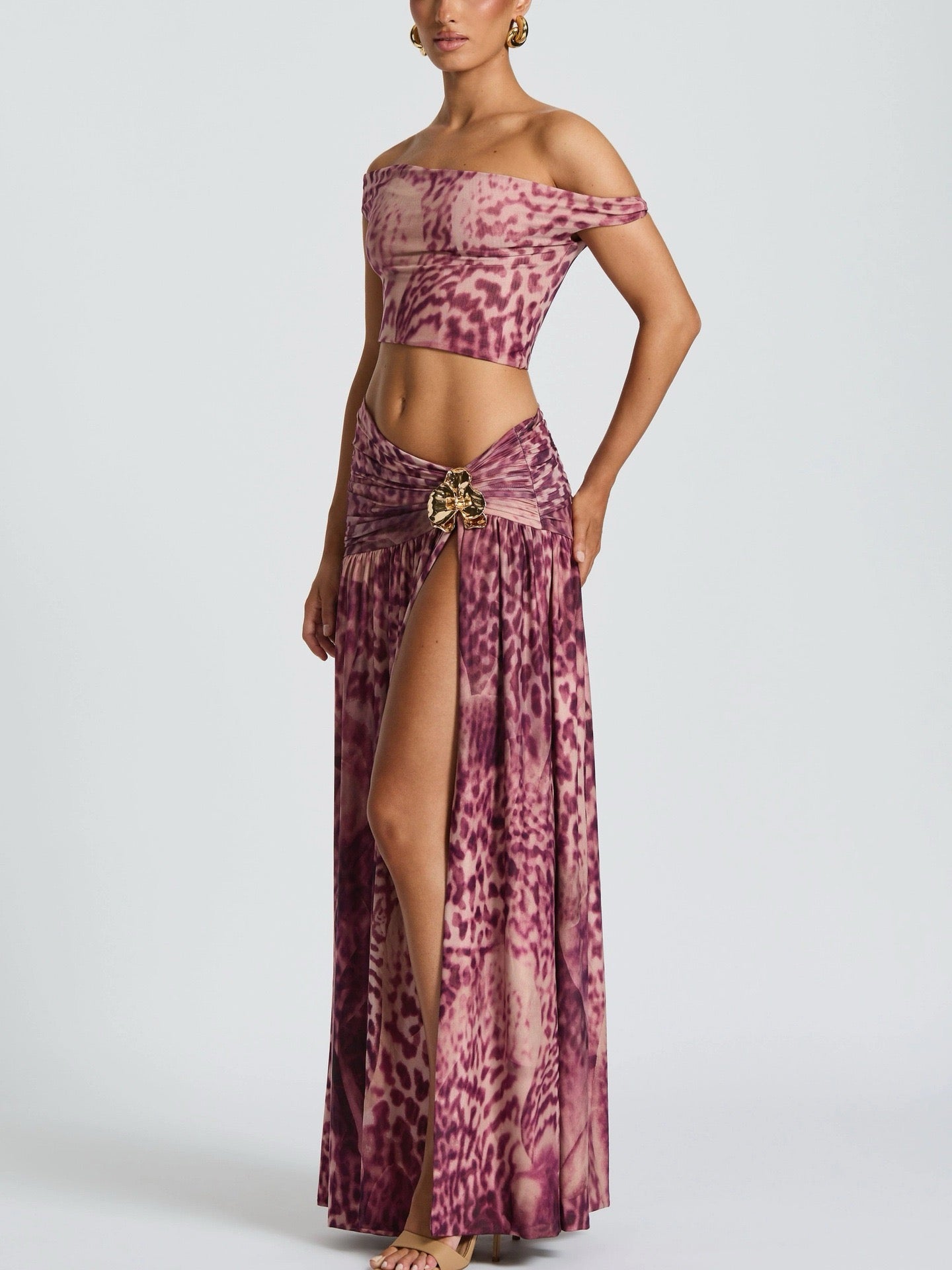 Printed Two-Piece Resort Set – Off-Shoulder Crop Top & High Slit Maxi Skirt