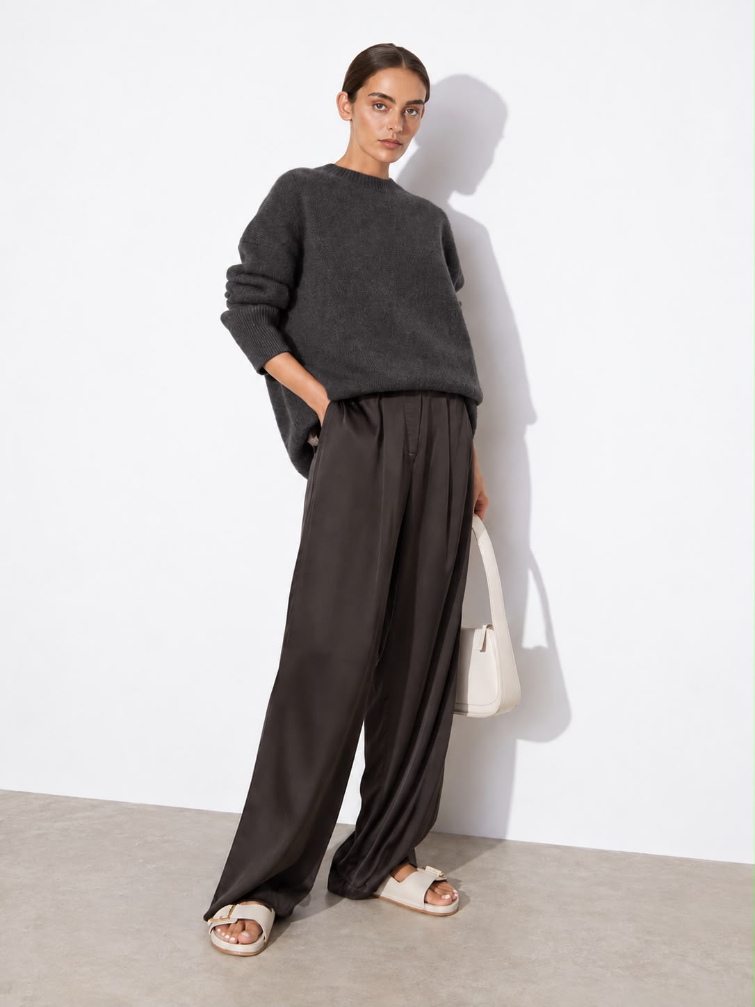 Women's Basic Round-Neck Sweater